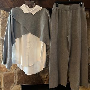 Ladies size large, super comfy and totally stylish Three piece knit outfit.